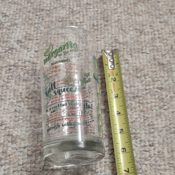 $2 w/ Bundle -Margarita Glass - Picture 6 of 6